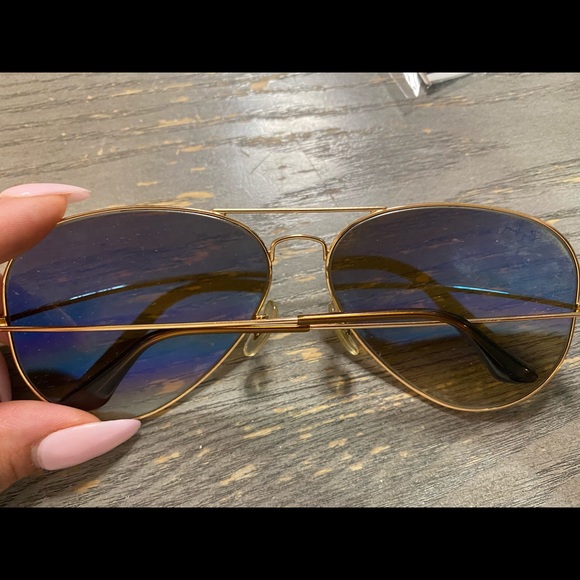 Ray Ban sunglasses 🕶 - Picture 5 of 5